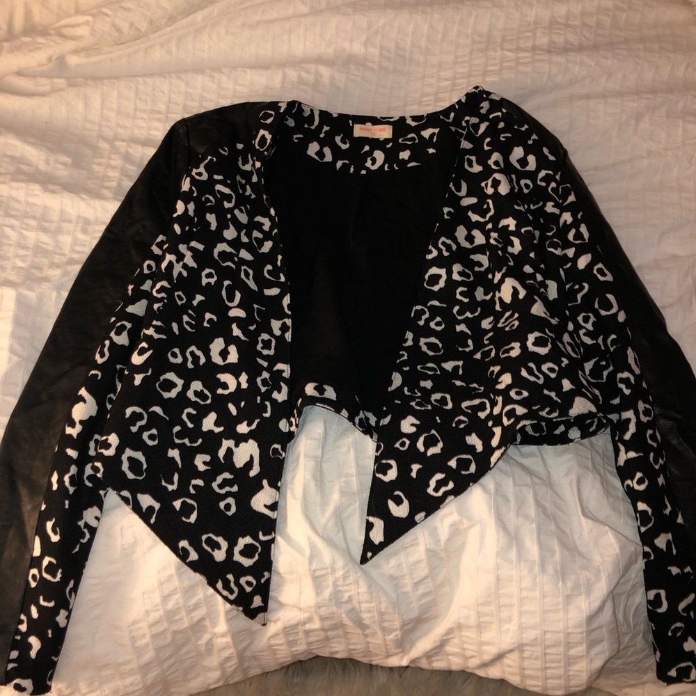 Paint it red patterned crop blazer